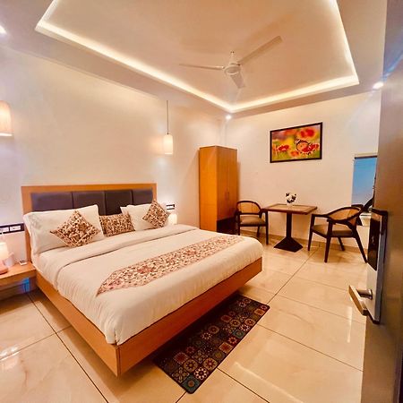 Heaven Resort Ayodhya Exterior photo